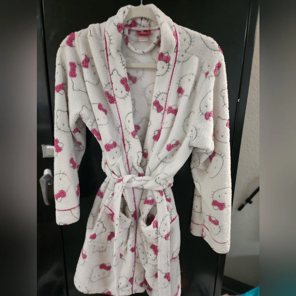 Hello Kitty Pink and White Kids Pajama Robe